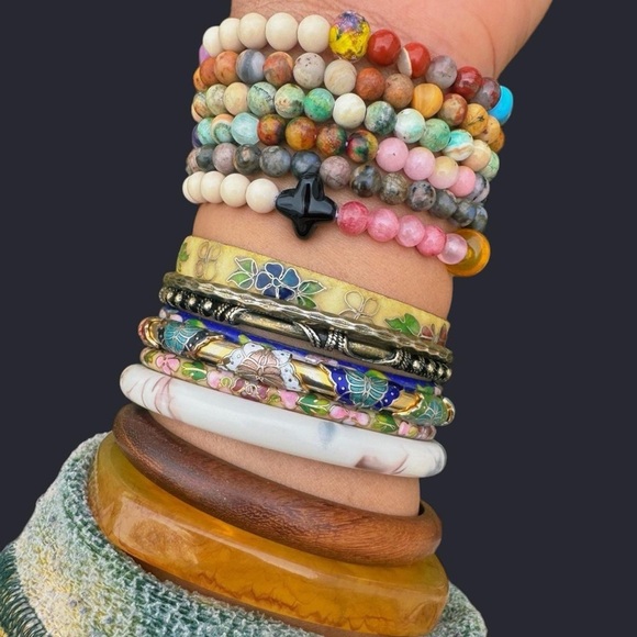 Mixed Bead Bracelet 6mm - Picture 6 of 8